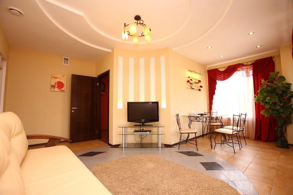 Bansay Hotel Dnipro Exterior photo